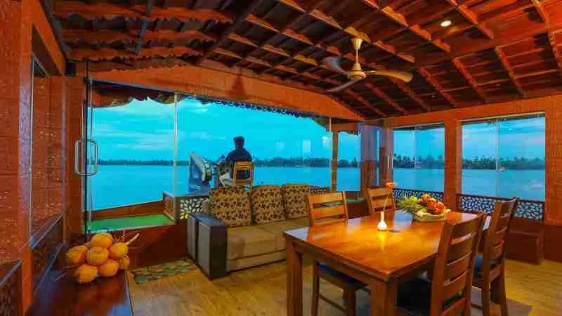 2 bed premium houseboat living area