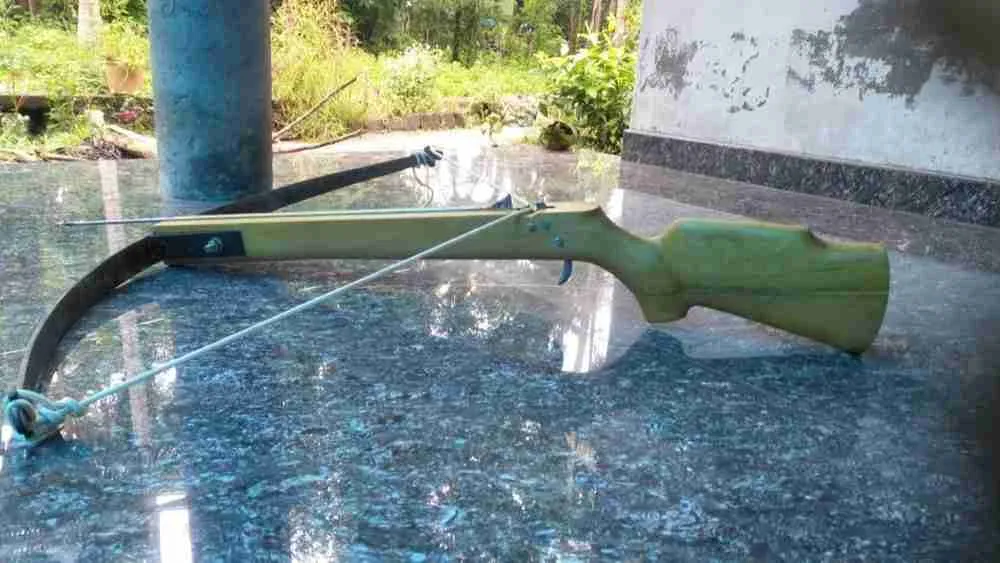 kerala wooden-fishing-crossbow